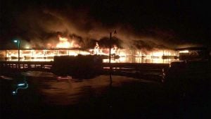 Guntersville Dock Fire Destroys Boats