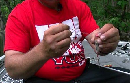 terry scroggins topwater. loop knot