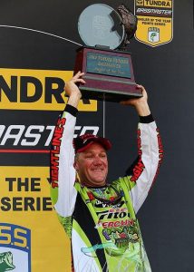 Chapman Joins Livingston Lures