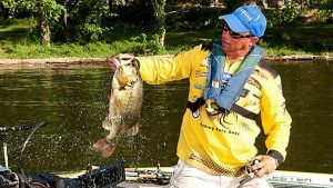 Topwater Popper Tips with Bobby Lane