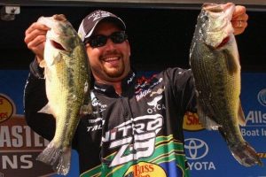 Defoe Wins Douglas Lake BASS Open
