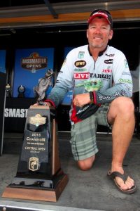 Browning Wins Red River Bassmaster Open