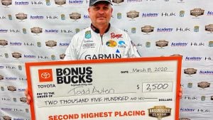 Auten Awarded $2,500 Toyota Bonus Bucks