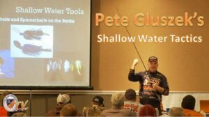 Gluszek Hosts Shallow Water Tactics Class on Bass