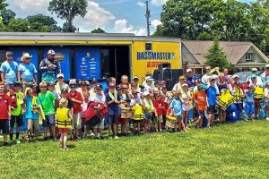 Chris Lane Fishing Camp Partners with Mustang Surv