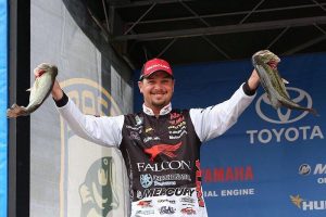 Christie Wins Elite Series on Dardanelle