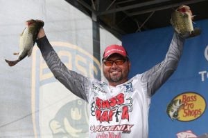Hackney Holds Slim Lead on Cayuga Lake Elite Serie