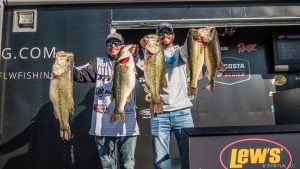 Angler Lands 37 Pounds on Day 2 of Costa FLW Series on Chickamauga