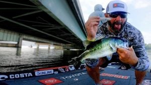 Topwater Tactics for Schooling Bass | Swindle Beats the Heat!