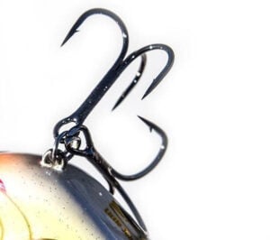 gamakatsu-ewg-short-shank-magic-eye-treble-makes-changing-bass-hooks-easy.jpg