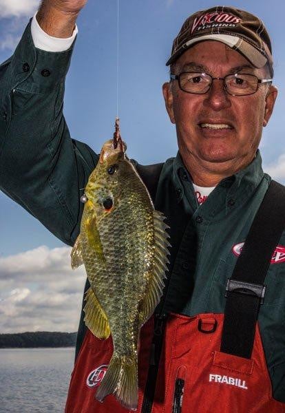 bill-taylor-with-big-red-ear-sunfish-panfishing.jpg