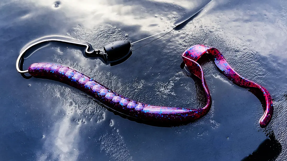 rigging a texas rig step 1