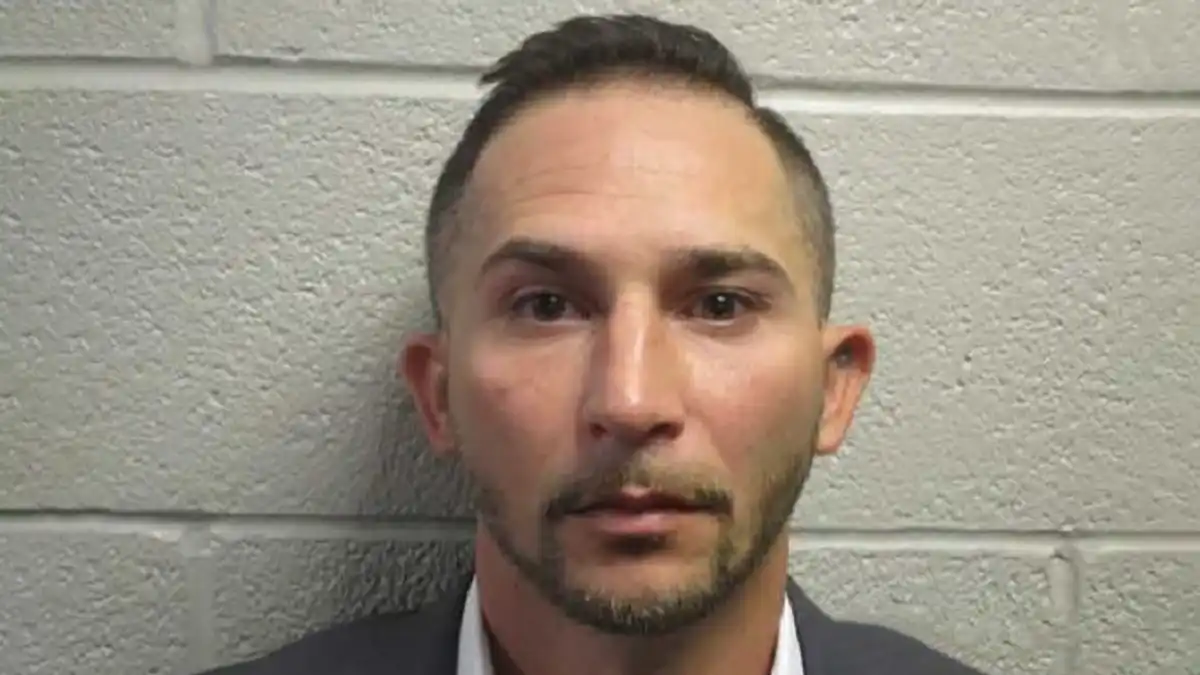 Chase Cominsky walleye cheater