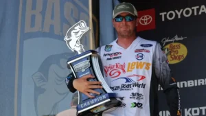Midday kicker seals Garrett’s wire-to-wire win in Bassmaster Elite at Harris Chain