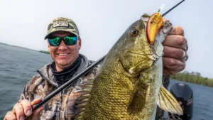 Flat-Sided Cranking Smallmouth | A Jerkbait Alternative