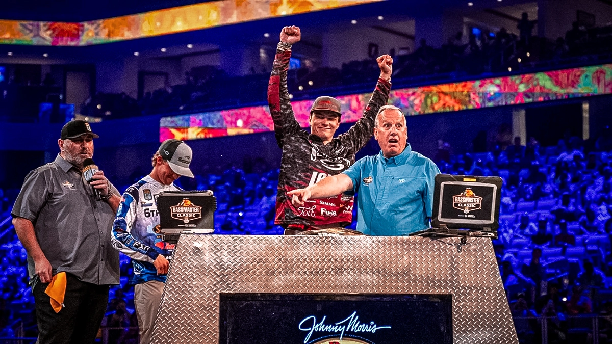 Easton Fothergill wins the 2025 Bassmaster Classic.