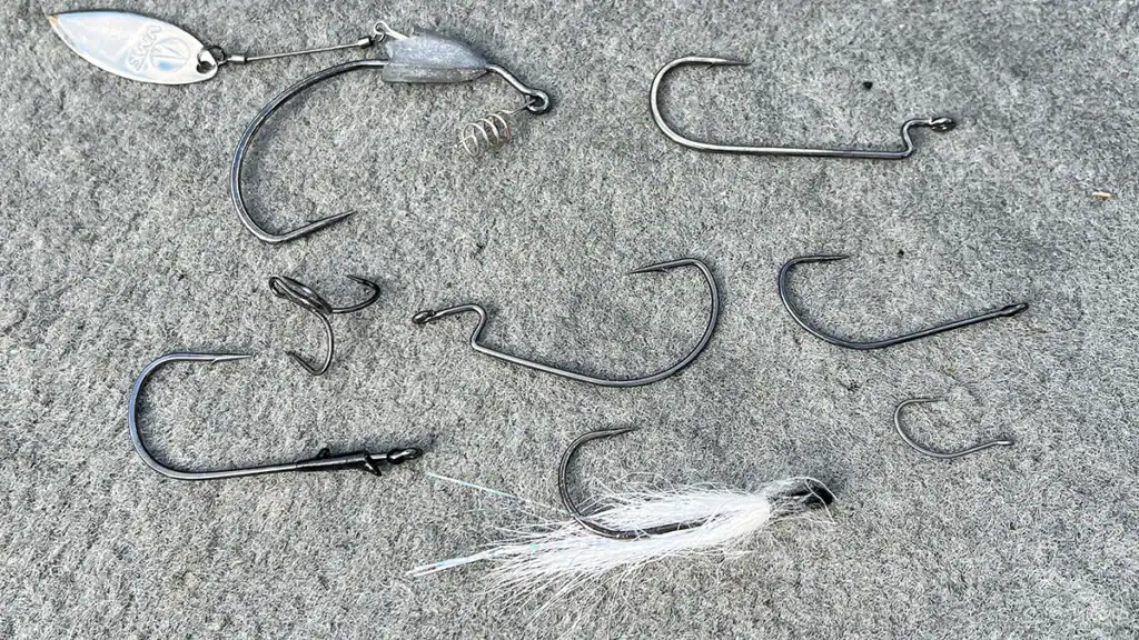Different bass hooks