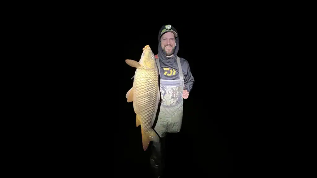 carp fishing at night