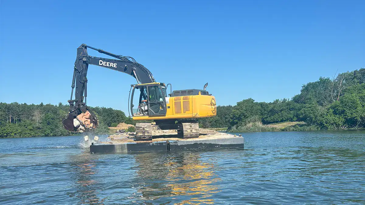 floating excavator