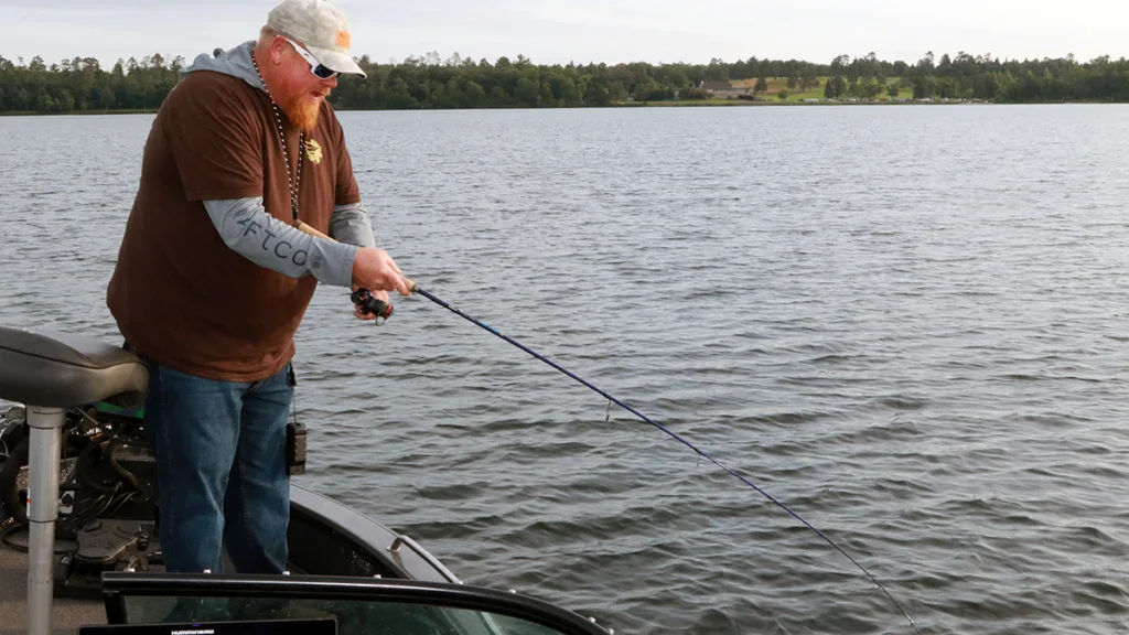 jigging for walleyes
