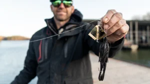 [VIDEO] Cold Front Hack for Catching Shallow Bass