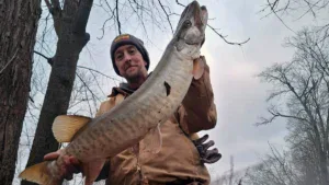 Ohio Bank Fishermen Scores Big Wintertime Muskie
