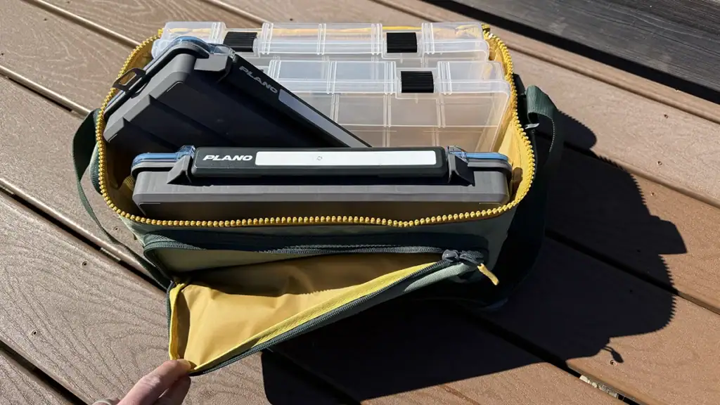 Plano Weekend Tackle Bag