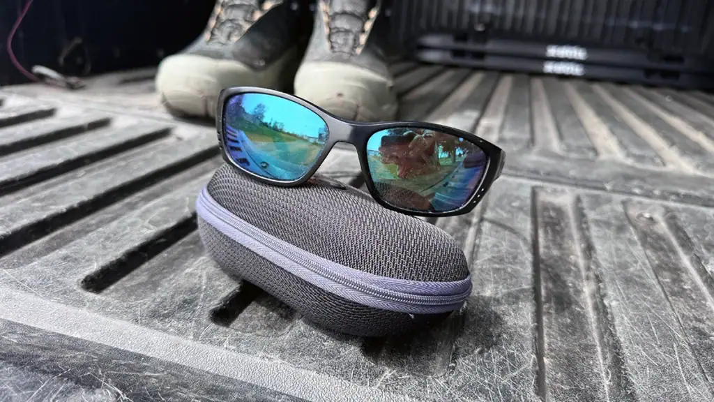 Costa Tuna Alley sunglasses