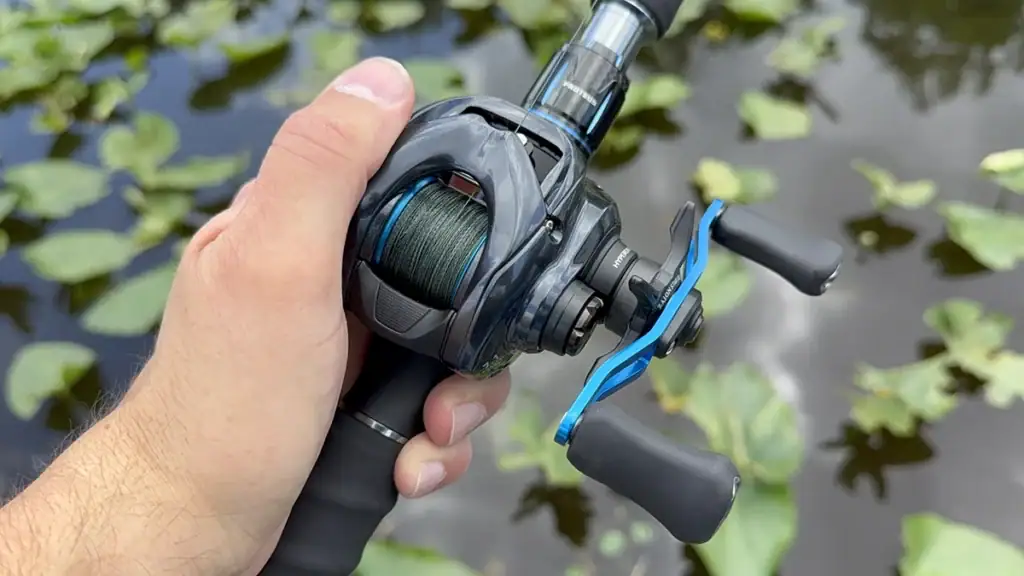 Daiwa Coastal baitcasting reel
