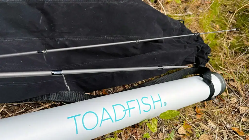 Toadish travel spinning rod
