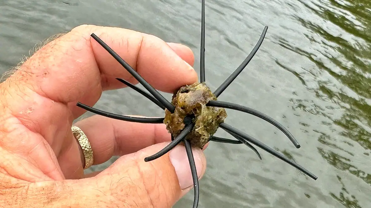A completed DIY urchin bait on the water.