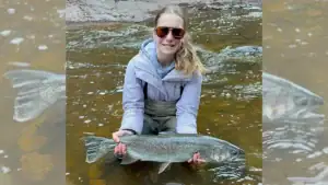 12-Year-Old Girl’s 30-Inch, 10-Pound Rainbow Trout Breaks a State Record Her Sister Set the Year Before