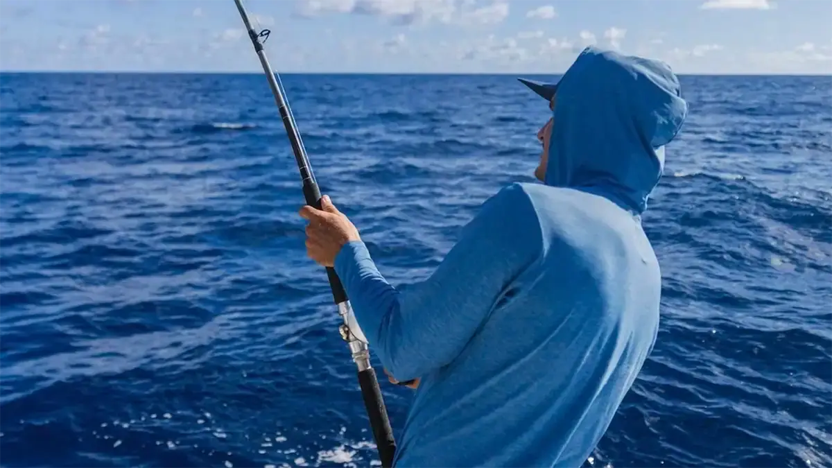 The ANETIK Low Pro Tech Sun Hoody on the water.